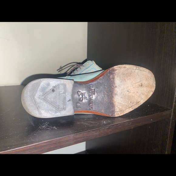 John Fluevog “Brandenburg” Oxfords in light blue - Picture 4 of 4